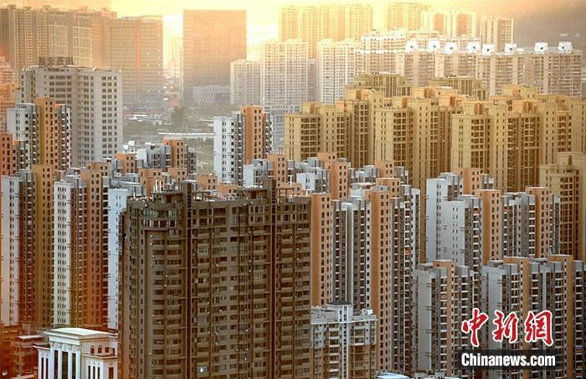 资料图：图为福建省龙岩市区一处房地产楼盘。中新社记者 张斌 摄